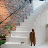 Installer un escalier chez soi : pourquoi confier son installation à un professionnel ?